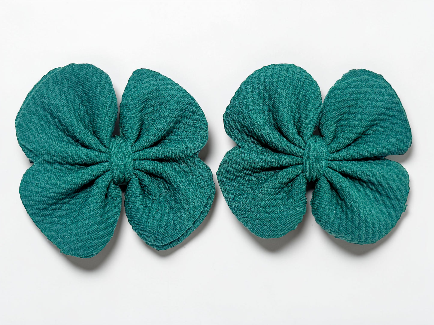 Green clover piggy hair clips for St. Patrick's Day toddler outfit