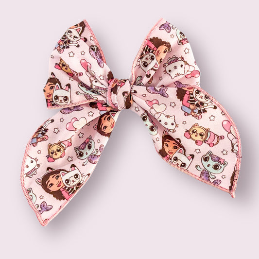 Handtied Fable Bow